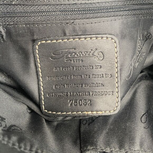 Fossil 1954 Black Soft Top Grain Leather Fold-Over Shoulder Bag Purse= - Picture 8 of 13